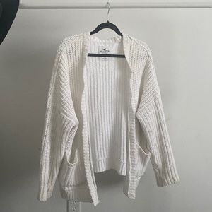 Chunky White Knit Sweater Hollister